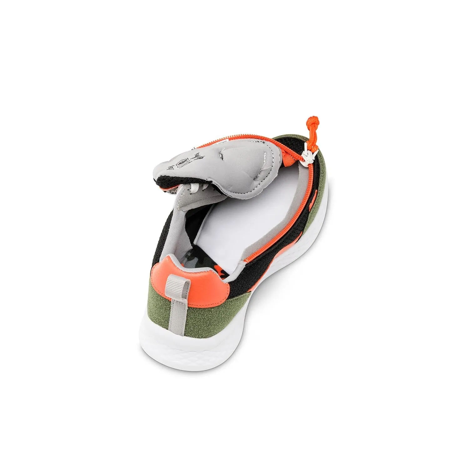 Boy's Lightweight Shoes with Front Zipper Access