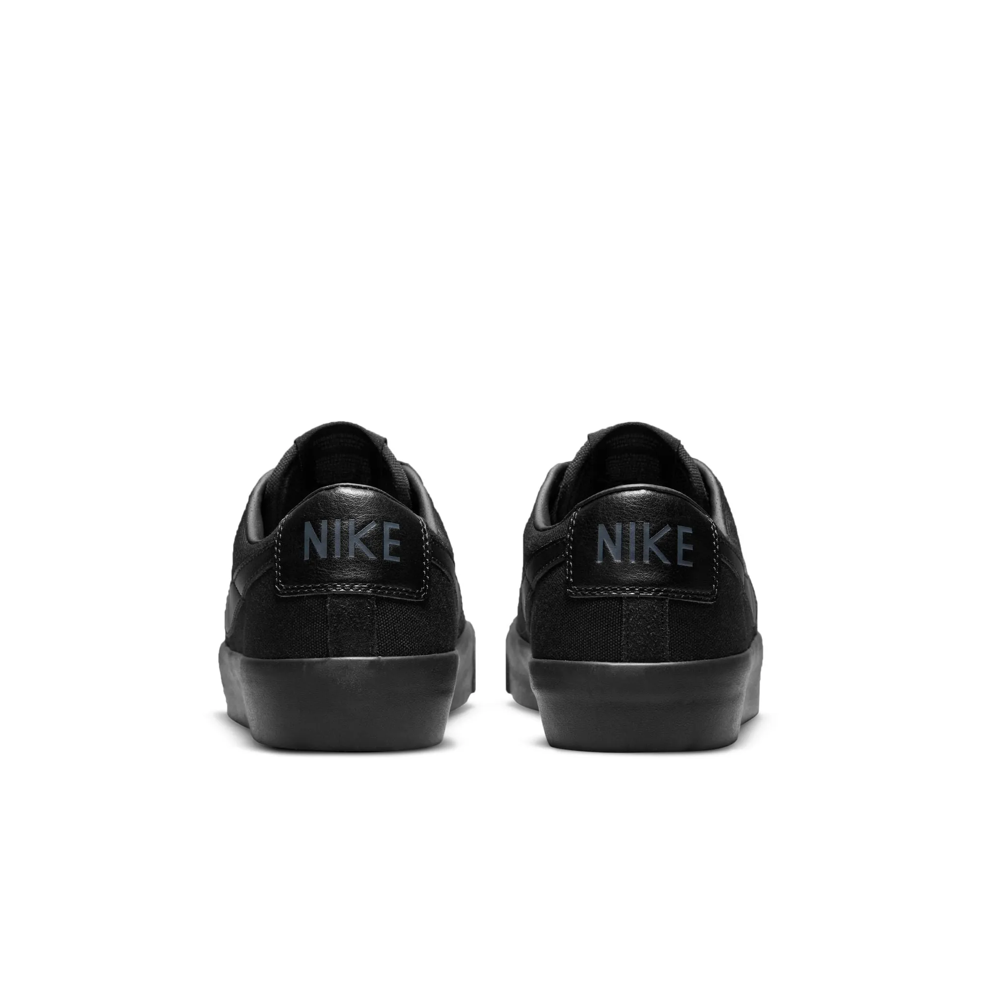 Nike SB Zoom Blazer Low Pro GT - Black/Black-Black-Anthracite